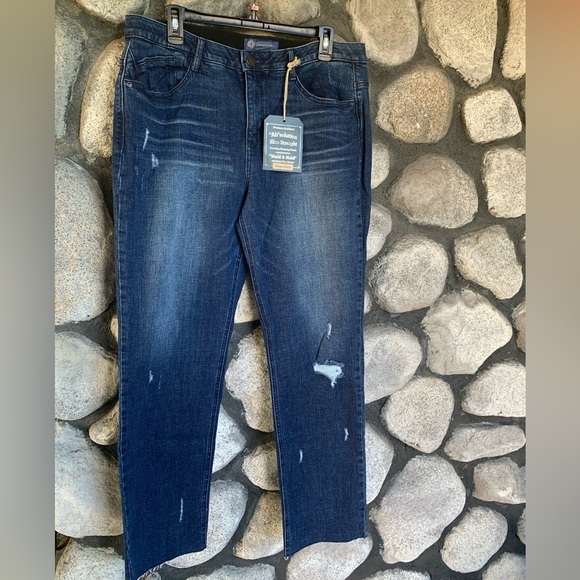 Democracy Denim - Democracy AB Solution Size 14 slim strait distressesd with raw hem , 29" inseam